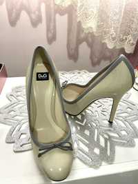 Vând pantofi Dolce & Gabbana
