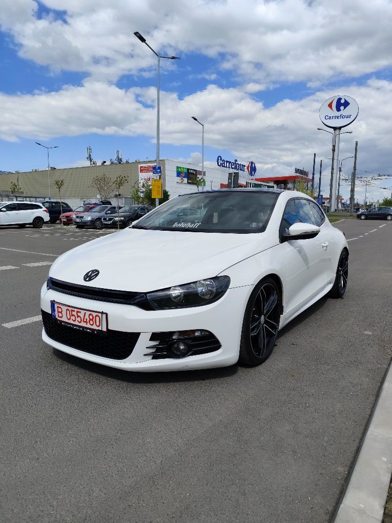 Vând VW Scirocco 1,4 TSI 160 cp