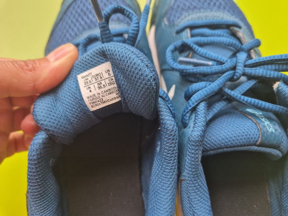 Детски/юношески тенис обувки ASICS Gel-Dedicate 8 – размер 37.5