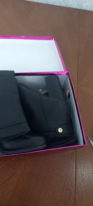 Продам сапоги женские