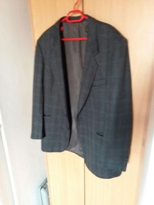 Sacou original gen HUGO BOSS impecabil