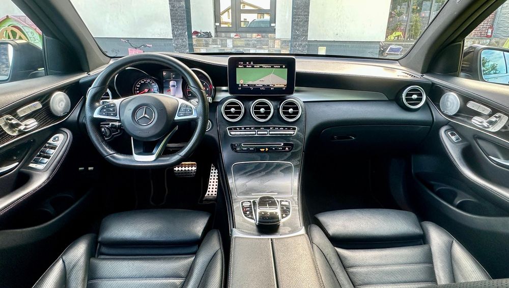 Mercedes-Benz GLC AMG Lounge Eclusive - 250 CDI Panoramic 360 ° Air-ma