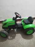 Vând tractor copii