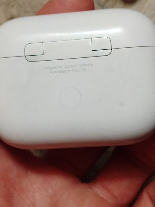 Airpods sotiladi yengide