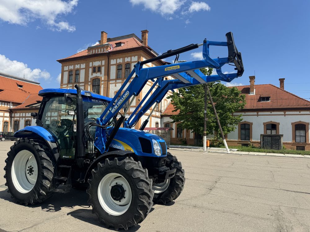 Tractor NEW HOLLAND TS 115A cu incarcator.Recent import