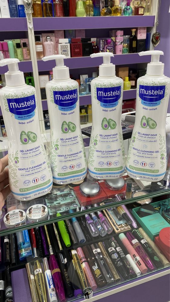 Mustela! 750 мл!гель для мытья волос и тела! Франция!
