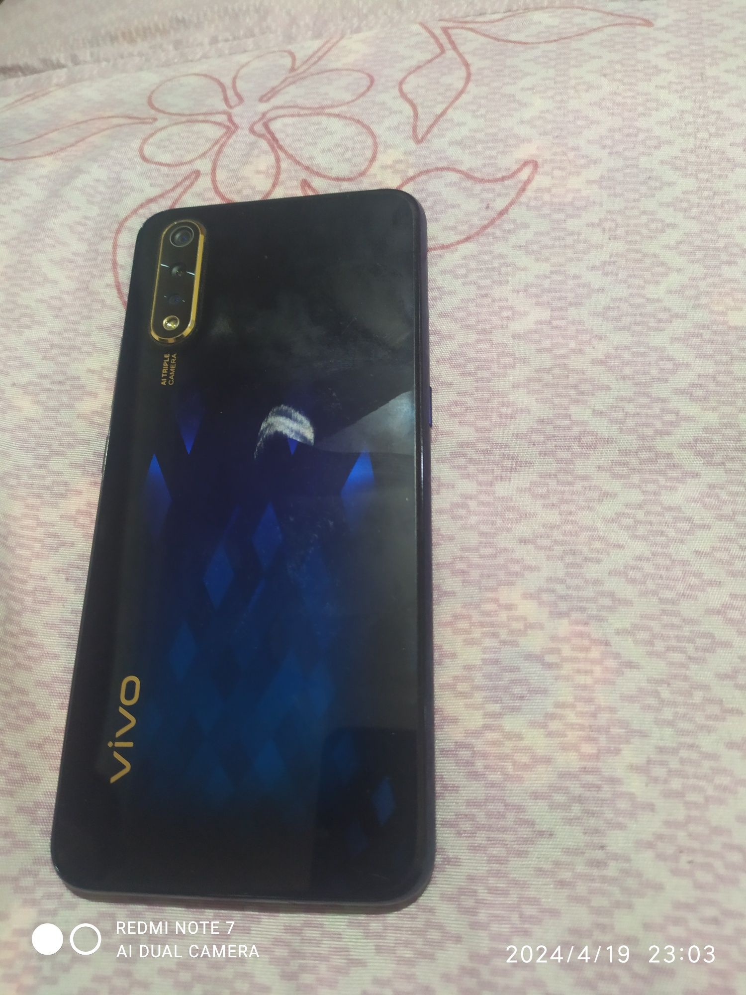 Vivo v17 neo sotiladi