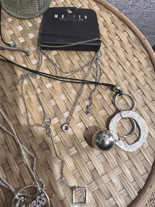 Set bijuterii lanț guess și unele de argint