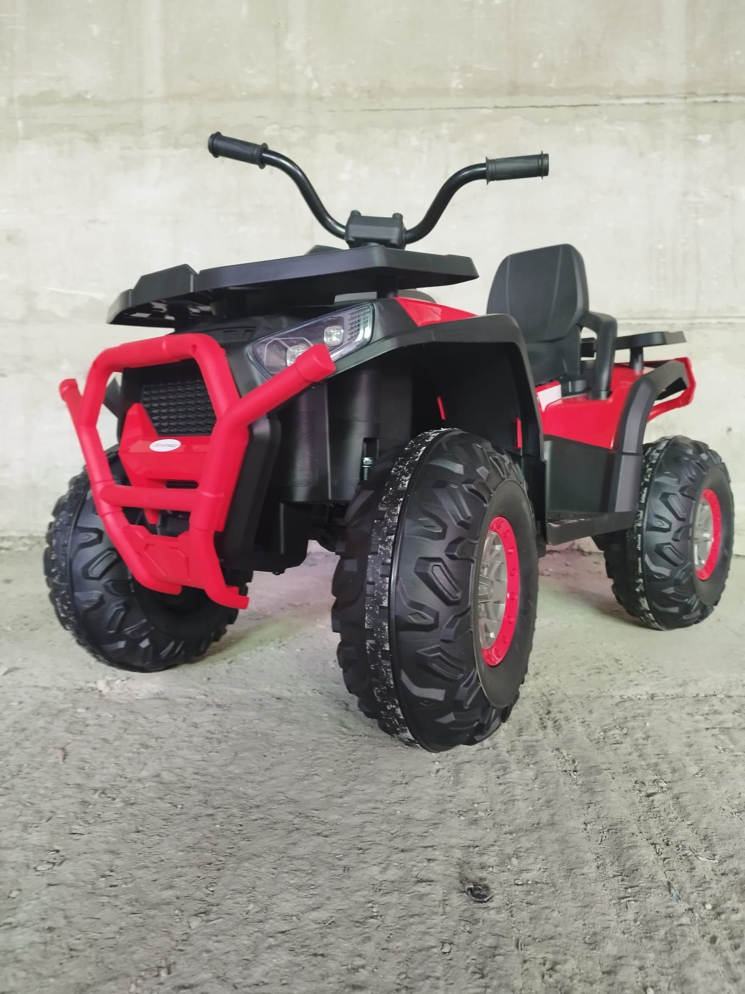 Atv Quad adus din Germania de 12v cu telecomanda faruri