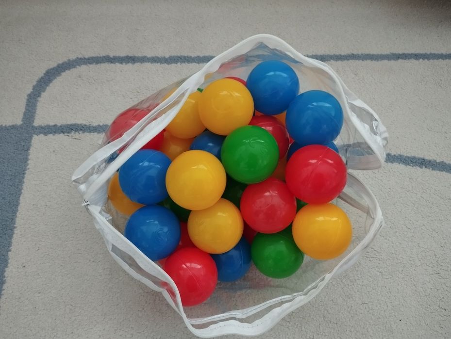 Пластмасови леки топки за игра