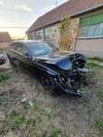 Vând BMW 750  lovit