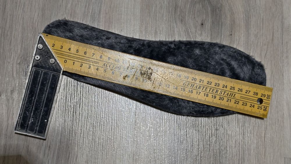 Кроссовки утеплённые