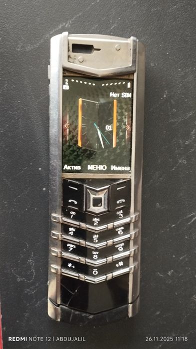 Original VERTU telefoni sotiladi