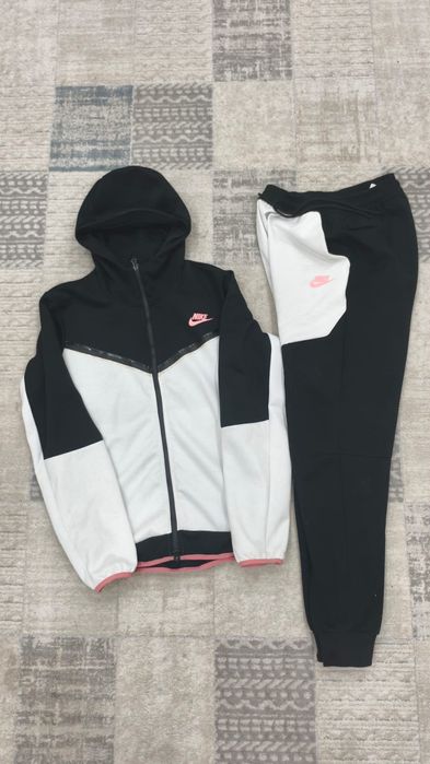 Nike Tech fleece