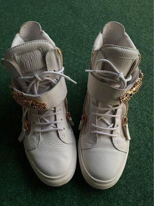 Giuseppe Zanotti model Aligator marime 40