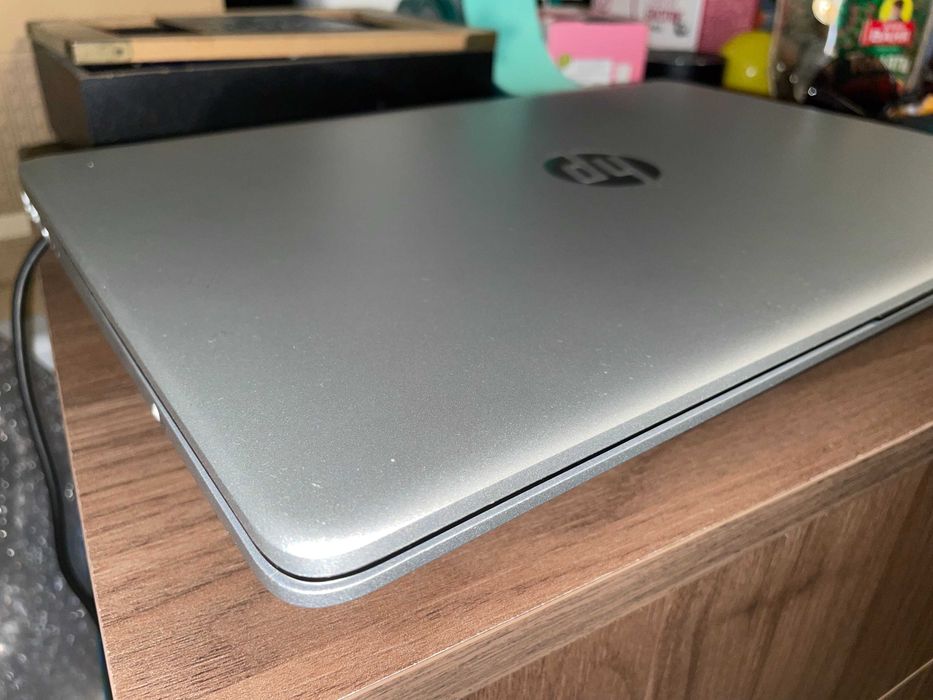 ТОП лапТОП hp 15-dw0012nu