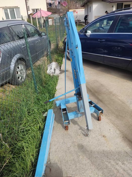 Крик за изваждане на двигатели