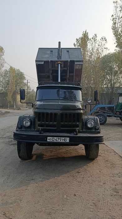 Zil 131 sotiladii zil ideal xolatta dakument toza ishonarli