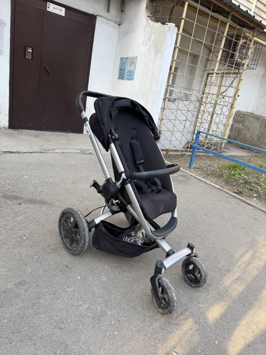 Коляска Quinny.