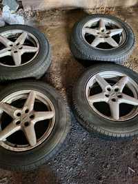 Set roti iarna Dunlop  225 65 17 honda crv Nissan etc