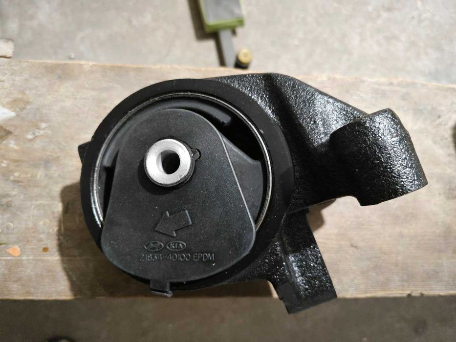 Срочно продаю Зап. Части для KIA CARNIVAL