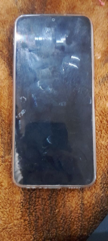 Honor x6b holati yangi