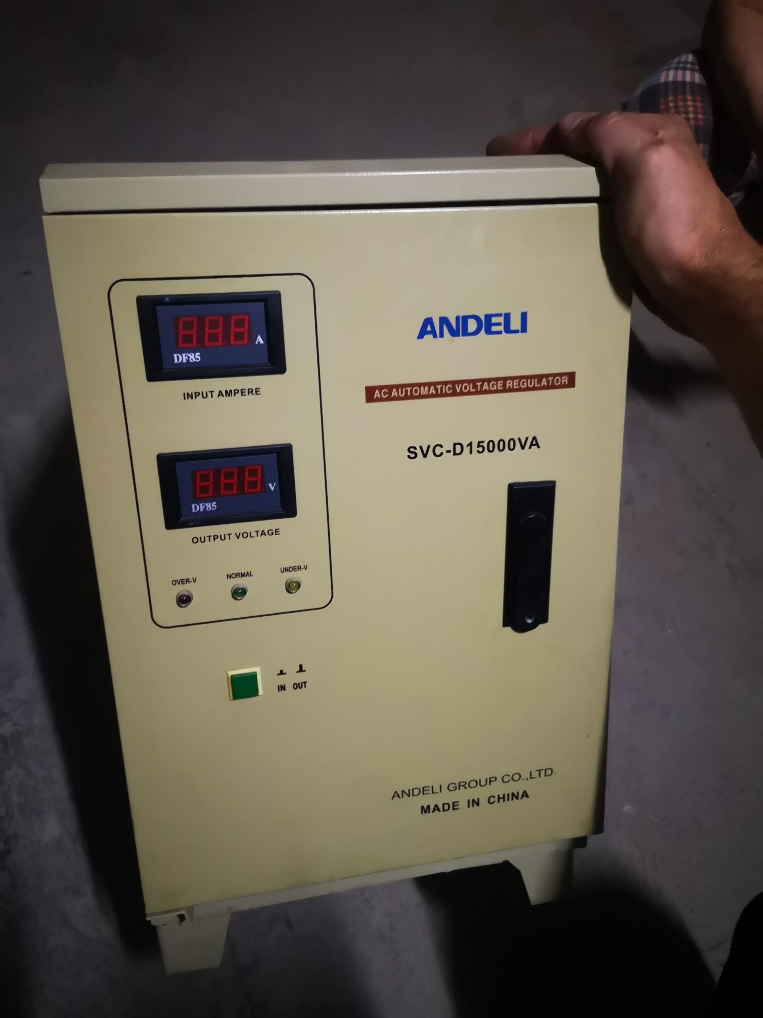 Продается стабилизатор andeli 15kv.