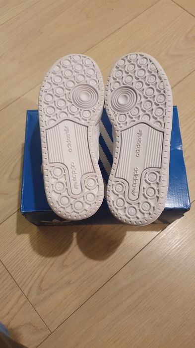 ADIDAS Scoala Forum Low C copii unisex albi nr 30.5 NOI Curier OLX