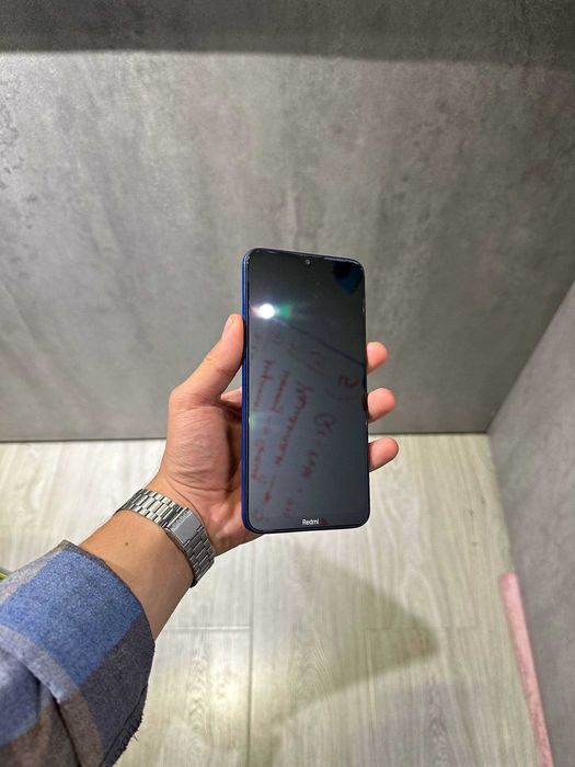 Смартфон Xiaomi Redmi 8 (32GB синий)