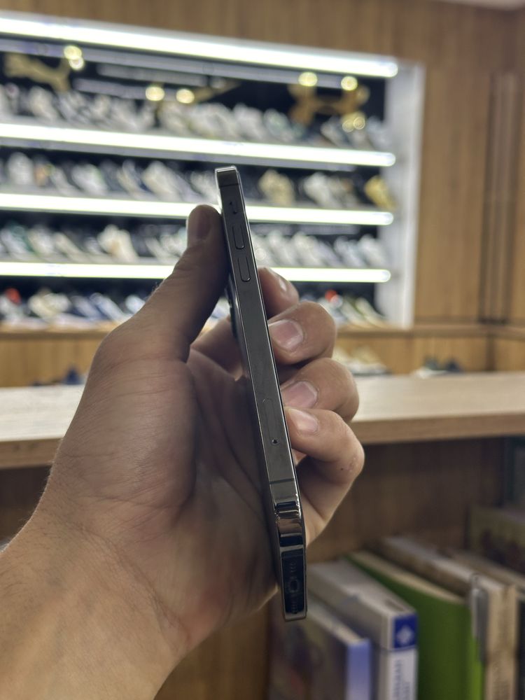 Iphone 12 pro sotiladi