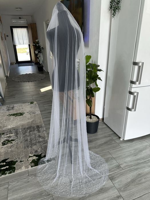 Voal 2m perle pe margine