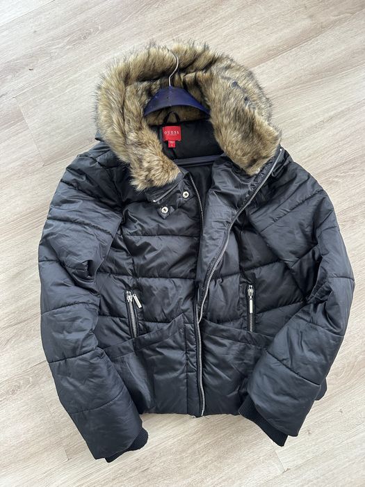 Зимно яке Guess