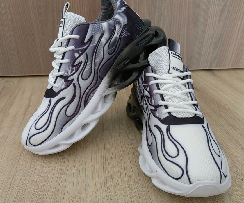 Adidași noi nr39