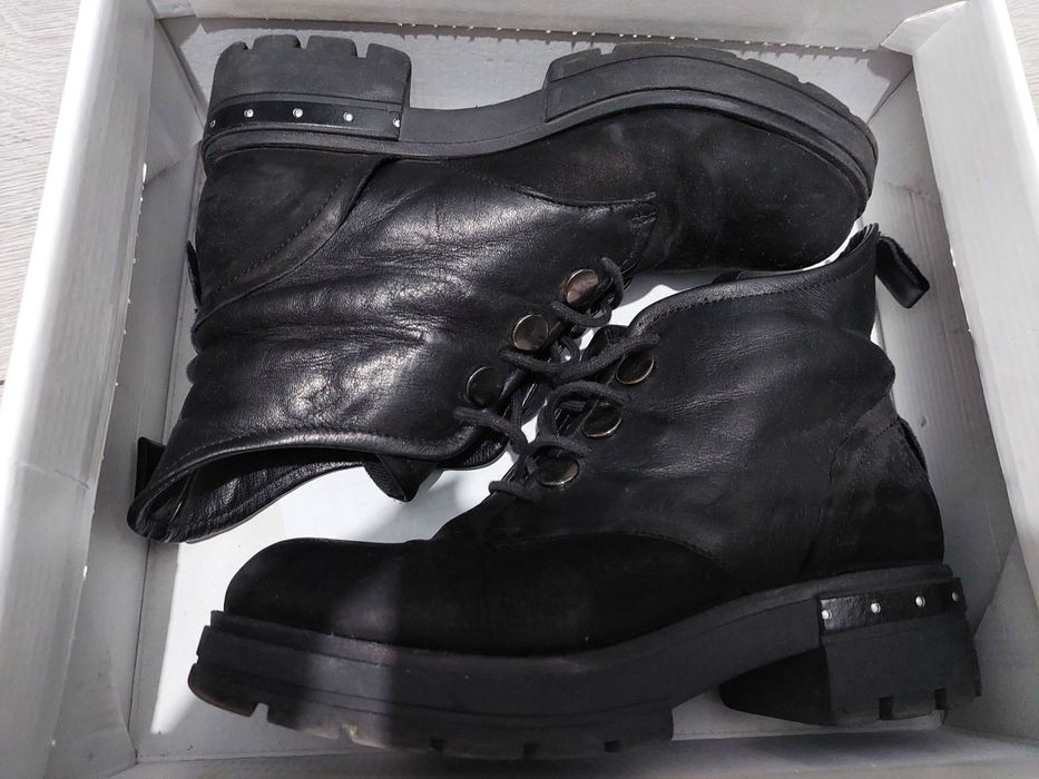 Ghete Benvenuti mărimea 36