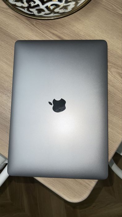 Macbook air m1 8/256 ИДЕАЛ