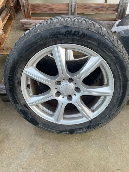 Jante nissan 5×114.3 R 17 cu anvelope de iarna
