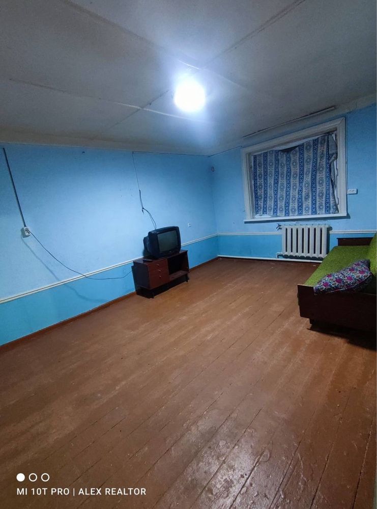 Продам Квартиру спутник 2 1/1/2 26000&