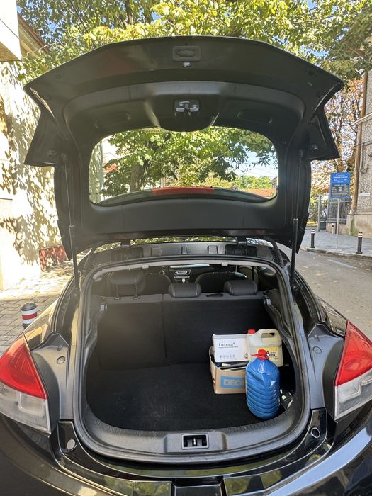 Renault Megane 3 Coupe 2.0 dCi 150CP Automat  • 2009 •