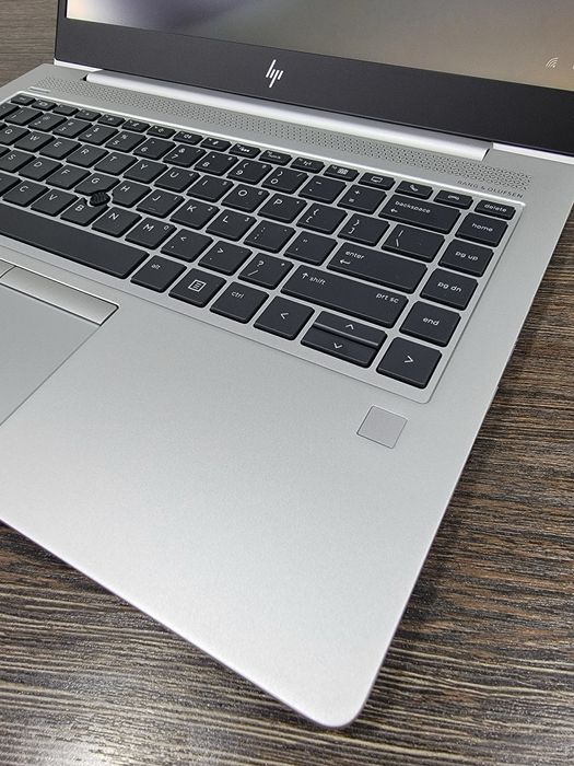 мощный 8-ядерный i7 ноутбук Hp  EliteBook 840 G6