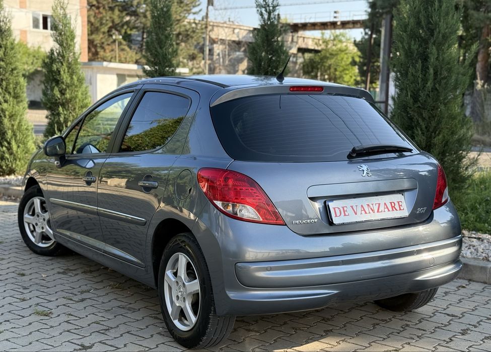 Peugeot 207 Facelift Feline Euro 5 1.4 VTi 95 CP 2012