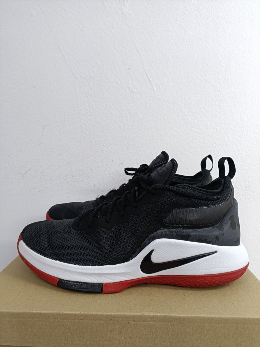 Nike Lebron Witness II номер 44.5