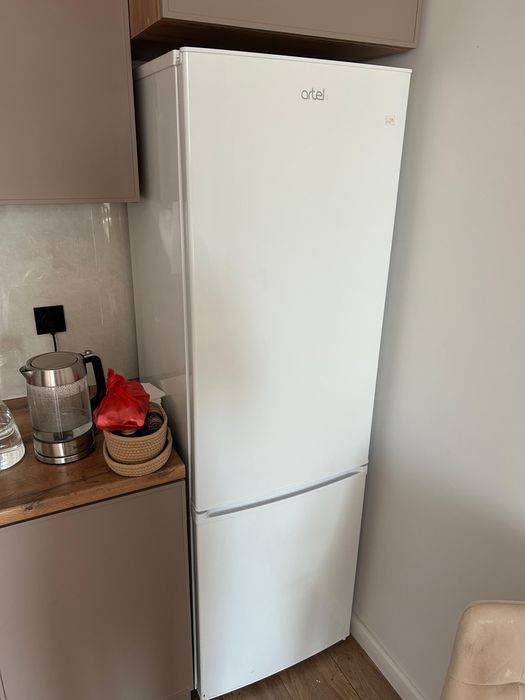 Продаю холодильник в отличном состочнии