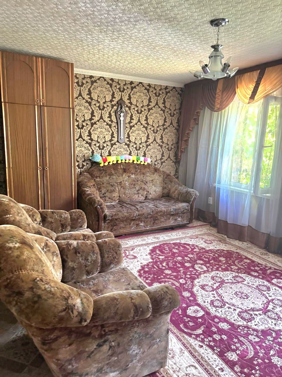 Продам дом с хозпостройками с. Сарыбель Самарка!