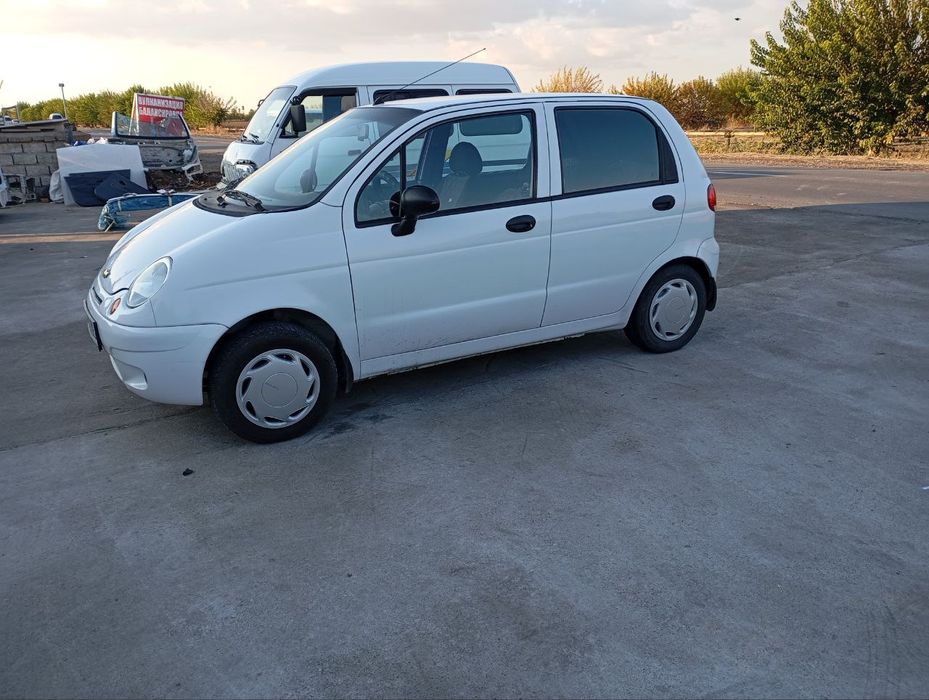 Sotiladi 2500$ narx kelishiladi