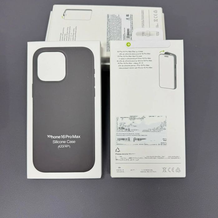 Чисто нови Оригинални калъфи за IPhone 17 /17 pro/ 17 pro Max