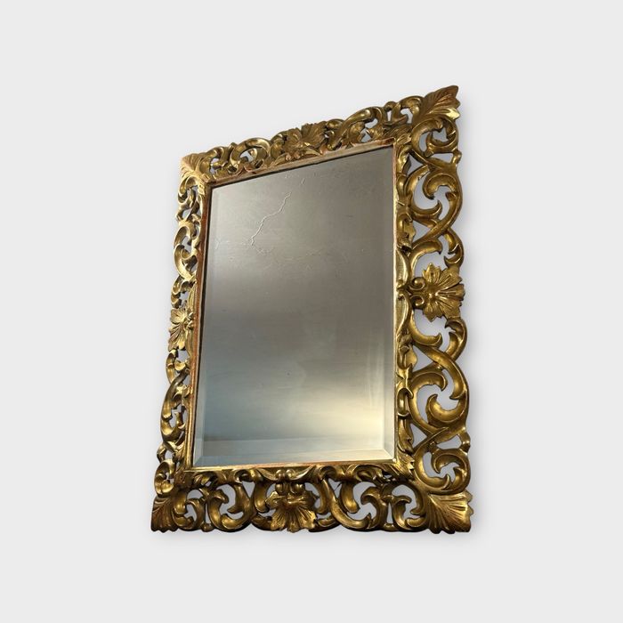 Oglinda decorativa stil Neobaroc