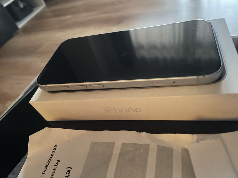 Iphone 15 128 GB Blue Неразличим от нов