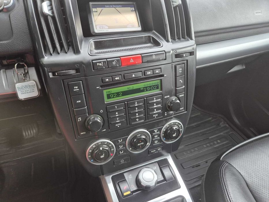 Land Rover Freelander 2 HSE TD4


Scaun șofer cu