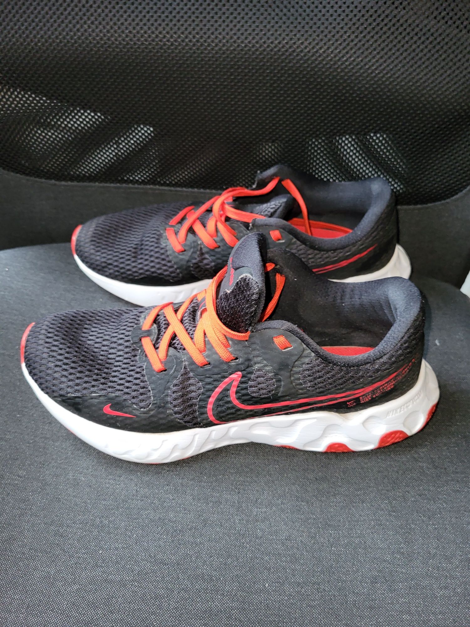 Nike Renew Ride - adidasi jogging / alergare / running, masura 43,5.