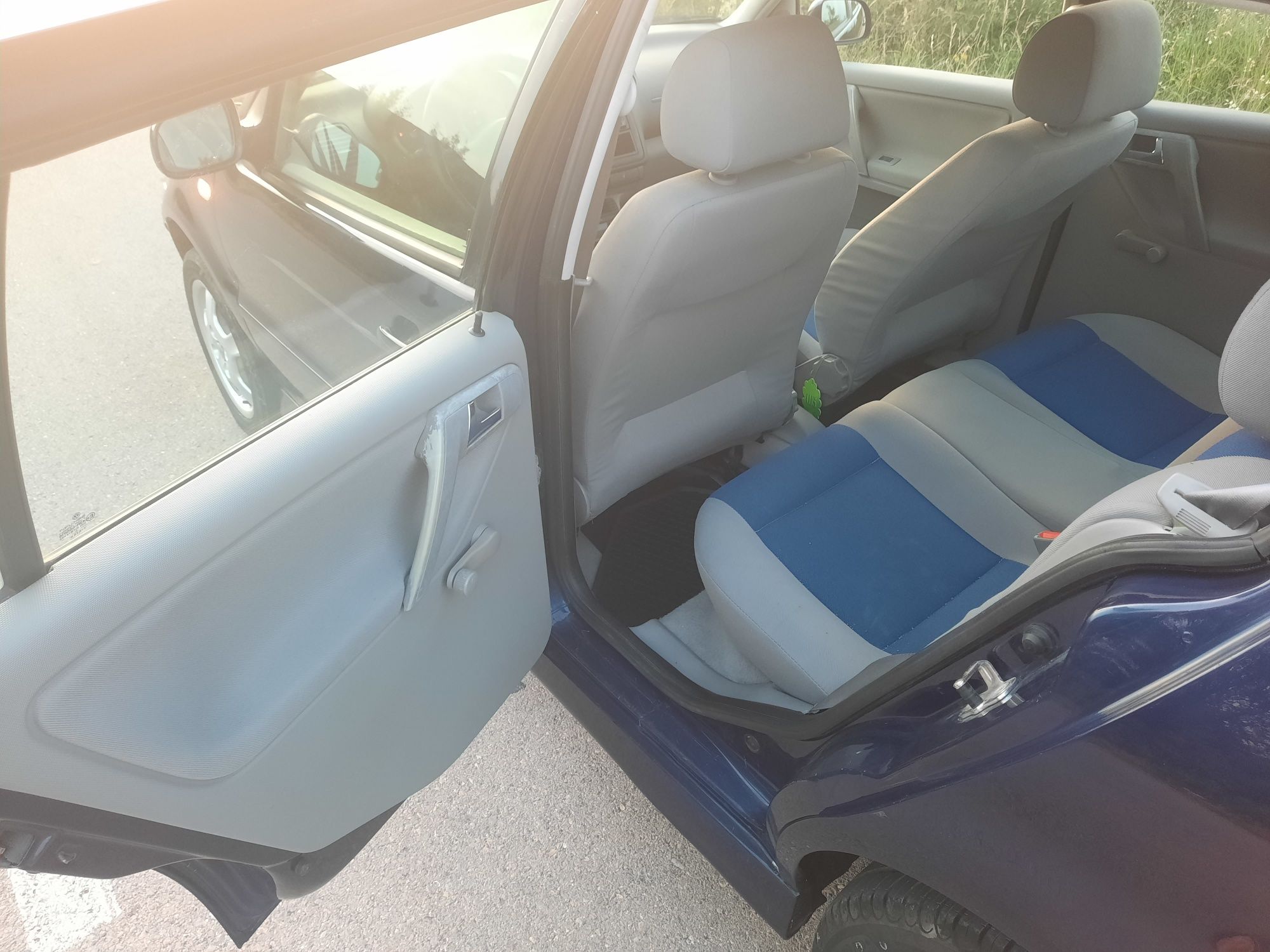 VW POLO 1.4 16V 75 2001